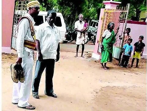 இந்தியாவில் காலனித்துவ ஆட்சியின் தாக்கம்
மனித உரிமைகள் மற்றும் சமத்துவம்
நிர்வாக சீர்திருத்தங்களின் அவசியம்
ஜனநாயக ஆட்சியில் சமத்துவத்தின் முக்கியத்துவம்
சமூக நீதி மற்றும் அரசியல் அமைப்பு