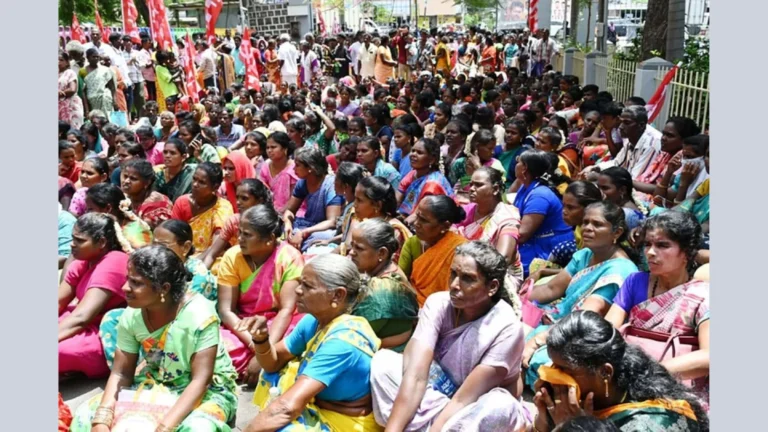 மேகமலையில் வாழ்விடங்களில் இருந்து பழங்குடியினரை அப்புறப்படுத்த வனத்துறை முயற்சி – சமூக பொதுநல இயக்கம் எதிர்ப்பு.