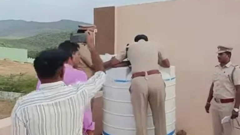 திண்டுக்கல் அருகே அரசு பள்ளி குடிநீர் தொட்டியில் மனிதக்கழிவு கலப்பு – சமூக பொதுநல இயக்கம் கண்டனம்.
